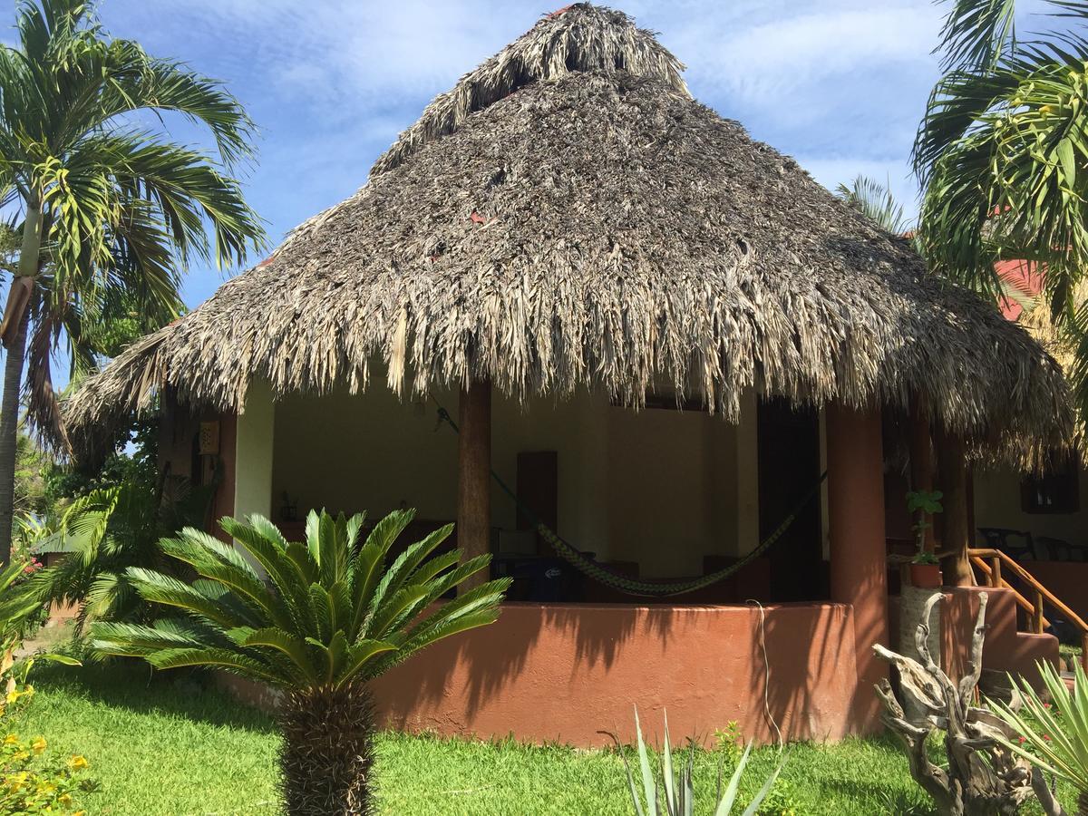 Nexpa Surf "Cabanas Mar De Noche" Caleta de Campos Exterior foto