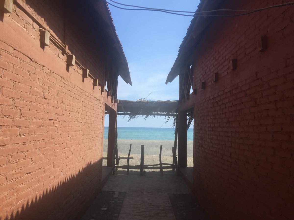 Nexpa Surf "Cabanas Mar De Noche" Caleta de Campos Exterior foto